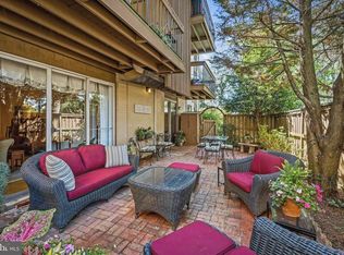 1 Cross Keys Rd #1A, Baltimore, MD 21210