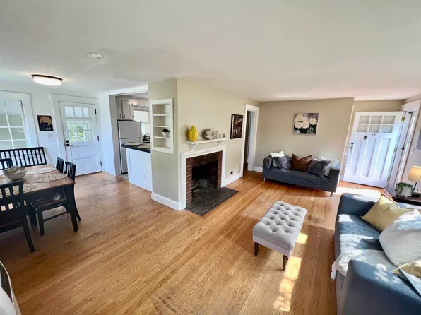 29 Logging Hill Road, Bow, NH 03304