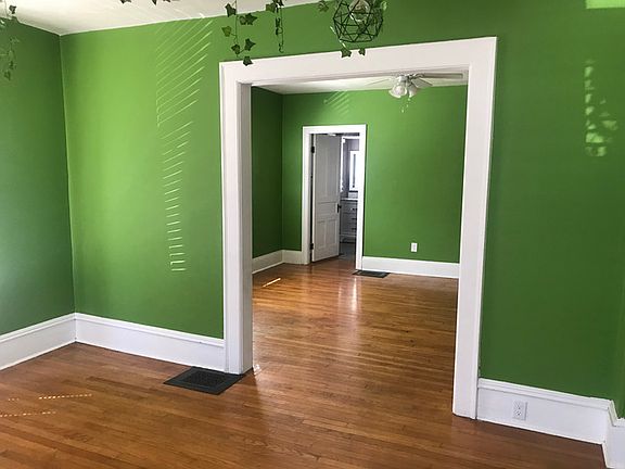 4th image of 113 Perrin St APT 1