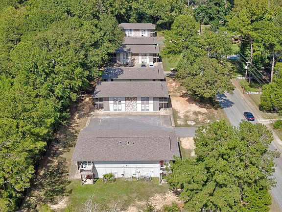 3rd image of 509 Farr Rd