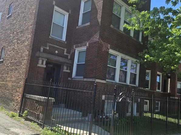 4015 W Potomac Ave, Chicago, IL 60651