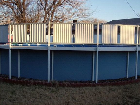 4th image of 3807 Kenwood Dr