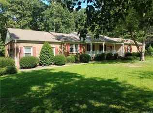 1904 Fairoaks Rd, Powhatan, VA 23139
