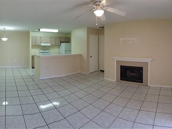 4th image of 9481 Highland Oak Dr Unit 601
