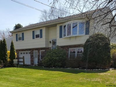 10 Willoughby Dr, Albany, NY, 12205