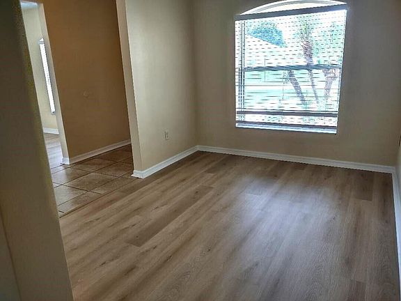 5th image of 1032 SW Castaneda Lane SW