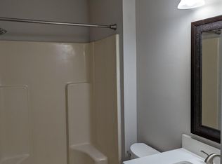 7745 Suzanne Dr, North Charleston, SC 29418
