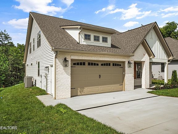 4th image of 132 Utsesti Way