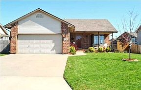 1st image of 2716 N Rushwood Dr