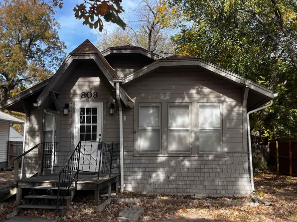 808 W 5th St, Newton, KS 67114