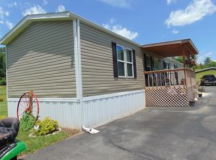 50 Lick Fork Rd, Middlesboro, KY 40965