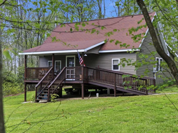 246 Illinois Ln, Ridgway, PA 15853