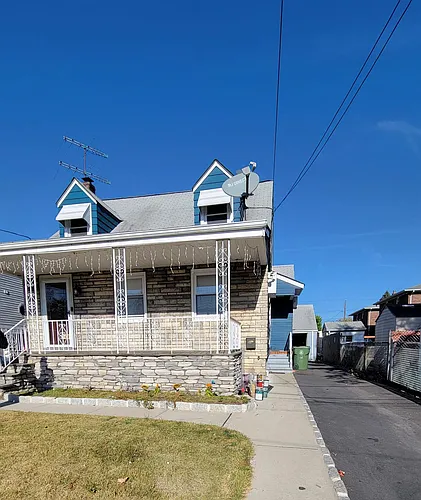 610 Lindegar St Photo 1