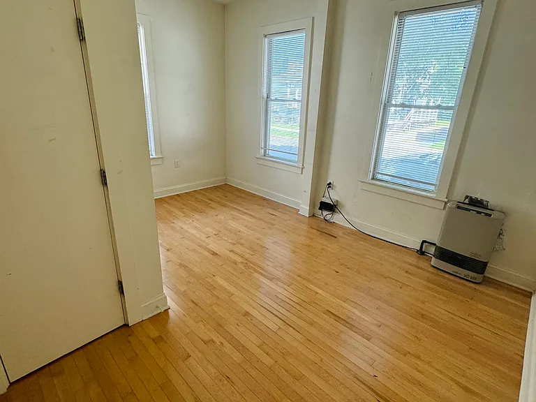 15 Johnson St #A — Photo 16