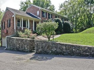 1205 Saxon Dr, Nashville, TN 37215