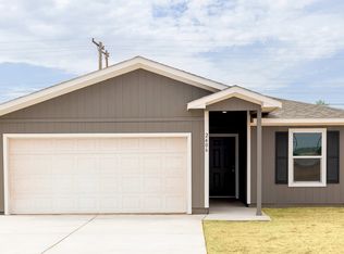 2406 E Cornell St, Lubbock, TX 79403