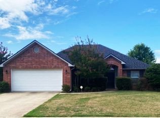 263 Avondale Ln, Bossier City, LA 71112