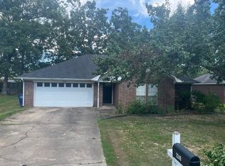 2240 Rainwood Ave, Conway, AR 72032