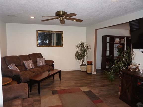 2nd image of 201 Claremont Dr