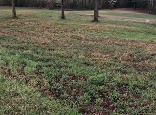 535 Golfview Ln, Decaturville, TN 38329