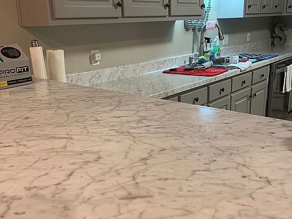 2nd image of 382 Rivermont Cir