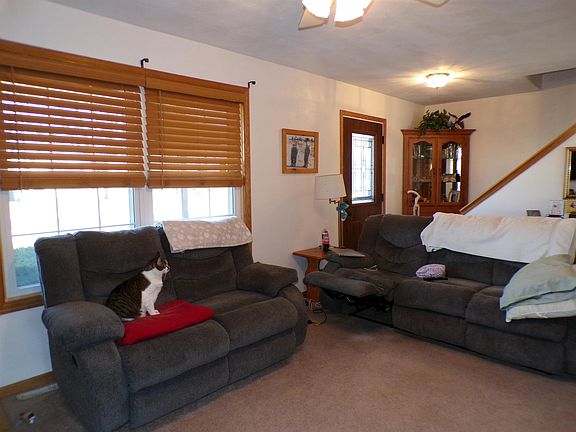 4th image of 440-442 S Arch St