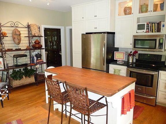 5th image of 224 Harpeth Wood Dr