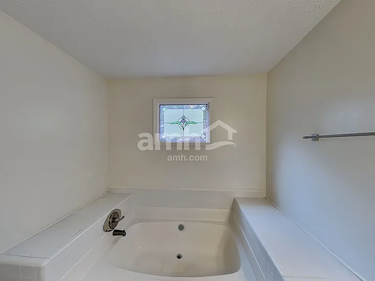 3331 Birchwood Trl — Photo 14