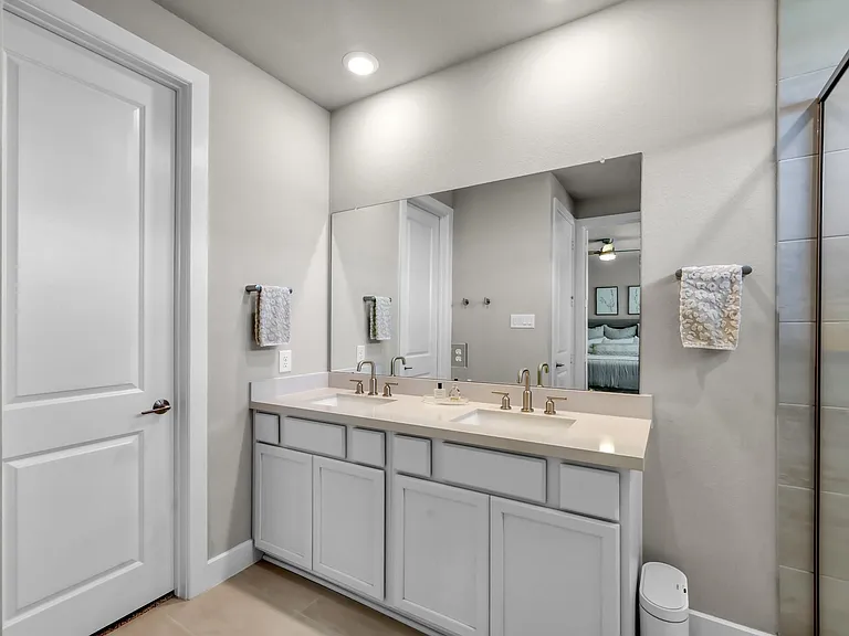 1123 Five T Ln — Photo 26