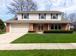 1839 N Yale Ave, Arlington Heights, IL 60004