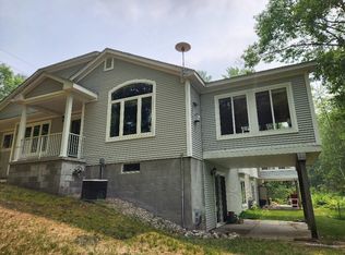 1290 Fox Farm Dr, Alpena, MI 49707