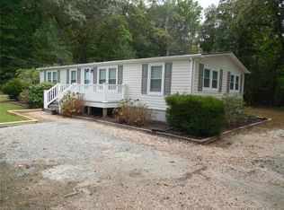 6165 Ark Rd, Gloucester, VA 23061