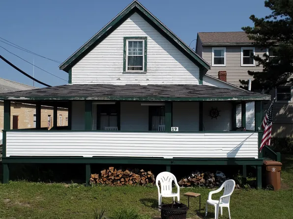 19 North Avenue, Saco, ME 04072