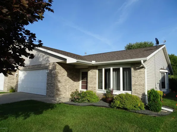 614 3rd Ave NW, Byron, MN 55920