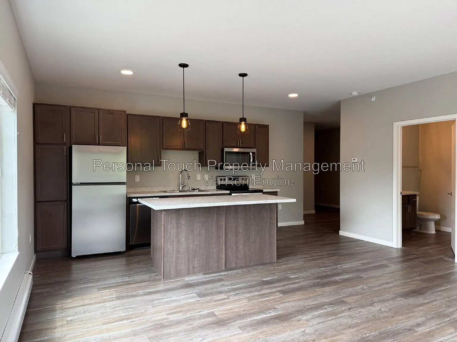 2 bed, 2.0 bath, $1,395 — Photo 4