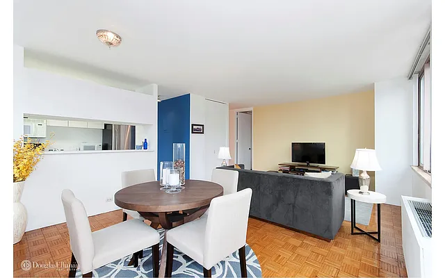 Rented by Douglas Elliman | media 32