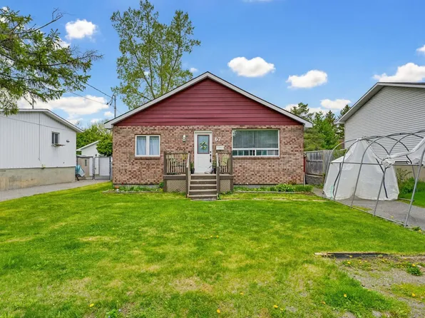 67 Rue Lortie, Gatineau, QC J9H 4G6