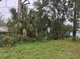 814 S 6th St, Fernandina Beach, FL 32034