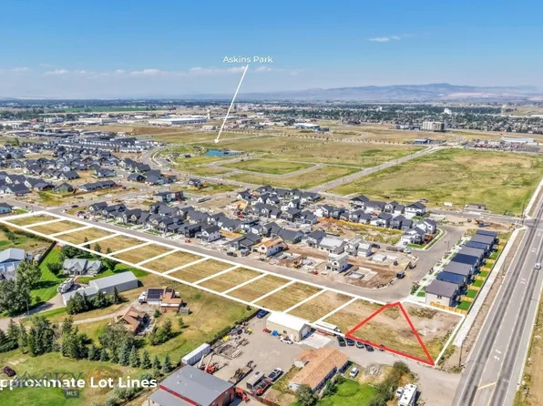 824 Spaniel Ln, Belgrade, MT 59714