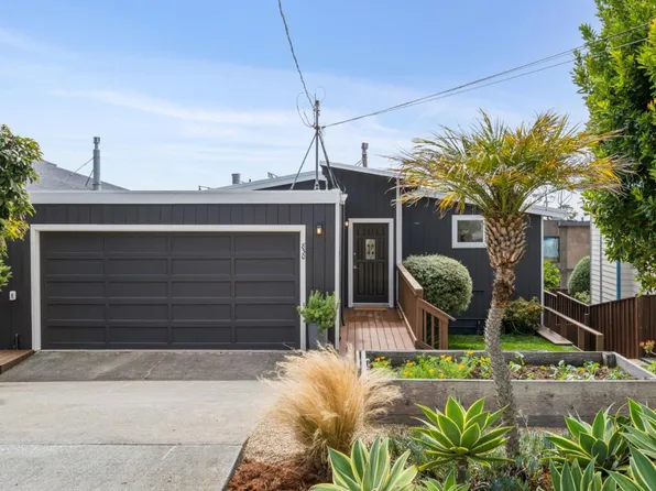 830 Buena Vista St, Moss Beach, CA 94038
