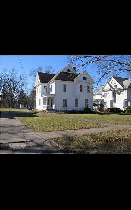 1st image of 115 Grant St #1