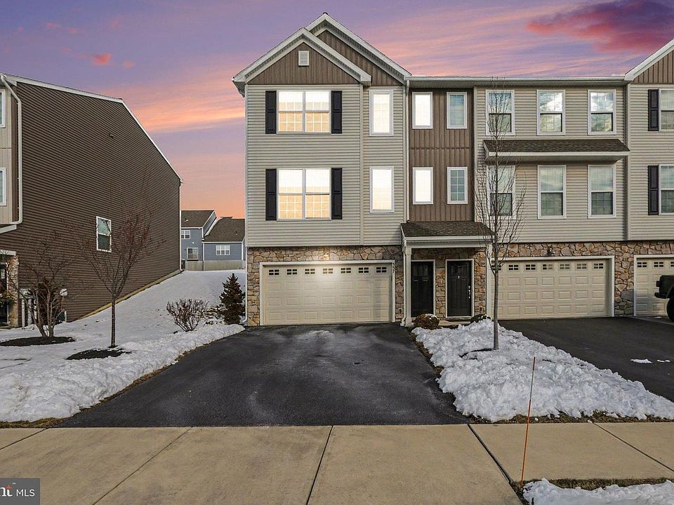 1st image of 557 Brook Shire Ct