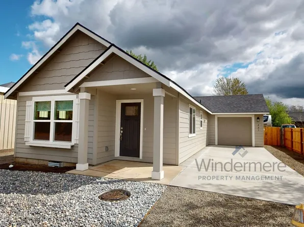 221 Laurel St, Walla Walla, WA 99362