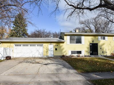1216 24th Ave S, Moorhead, MN, 56560
