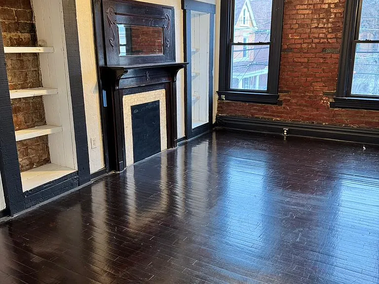 303 Peebles St #2 — Photo 9