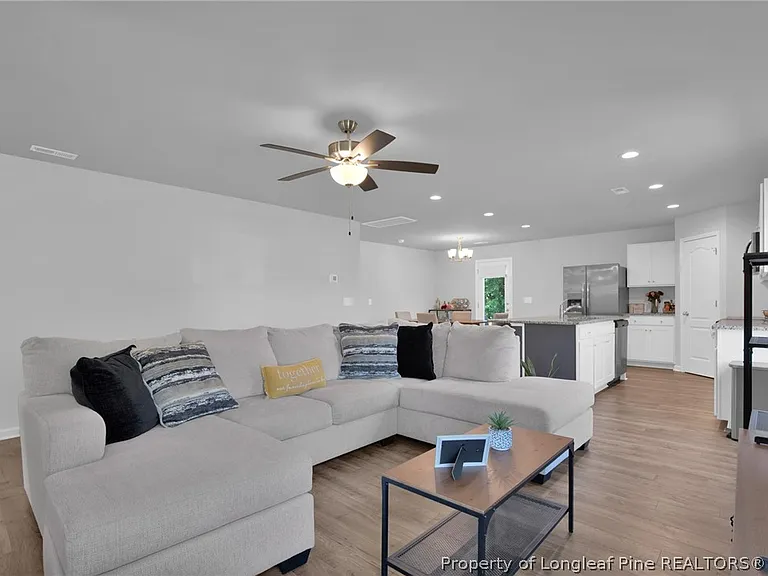 156 Chinook Ln — Photo 6