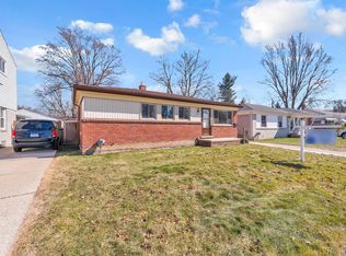 1645 Regene St, Westland, MI 48186