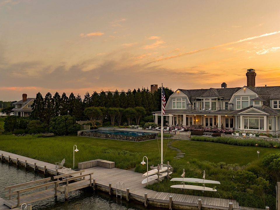 1st image of 111 Cobb Isle Rd