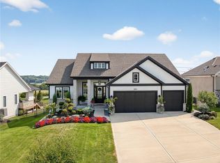 3811 W 158th Ter, Overland Park, KS 66224