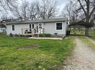 115 S Walnut St, Erie, KS 66733